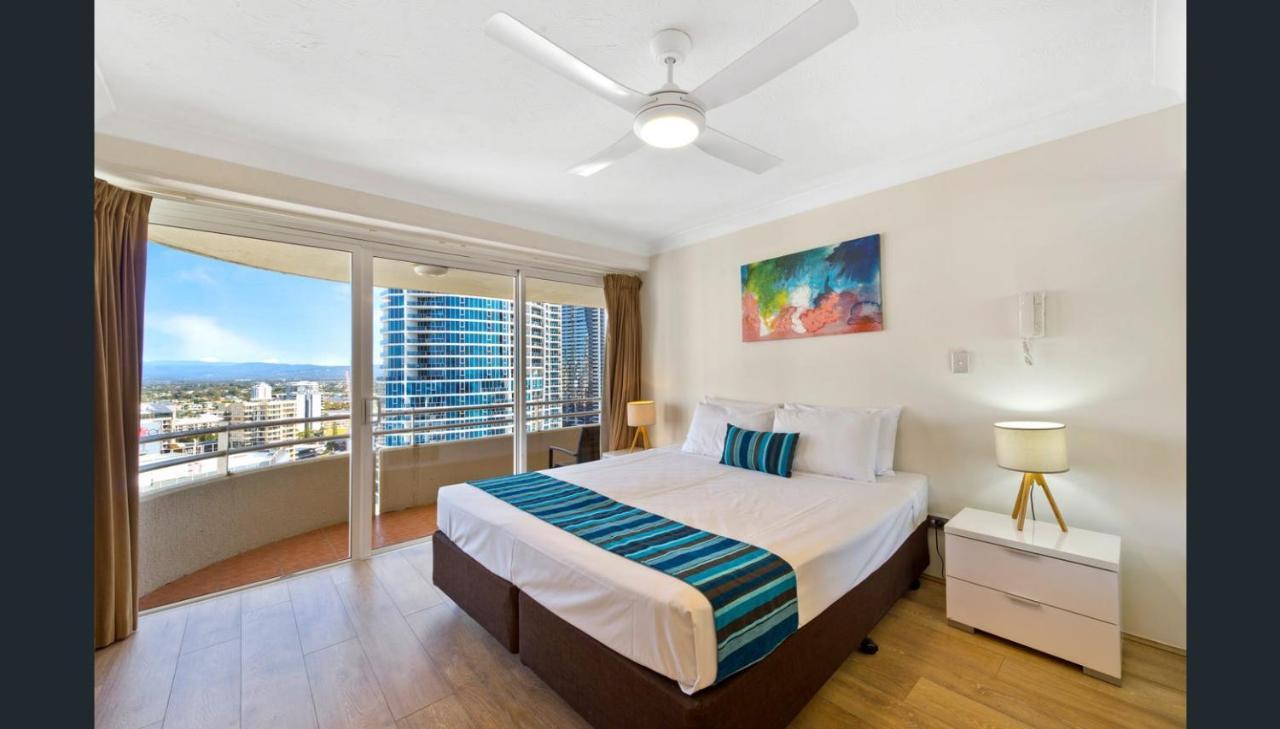 Zenith Ocean Front Apartments Gold Coast Kültér fotó