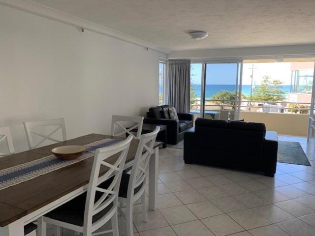 Zenith Ocean Front Apartments Gold Coast Kültér fotó