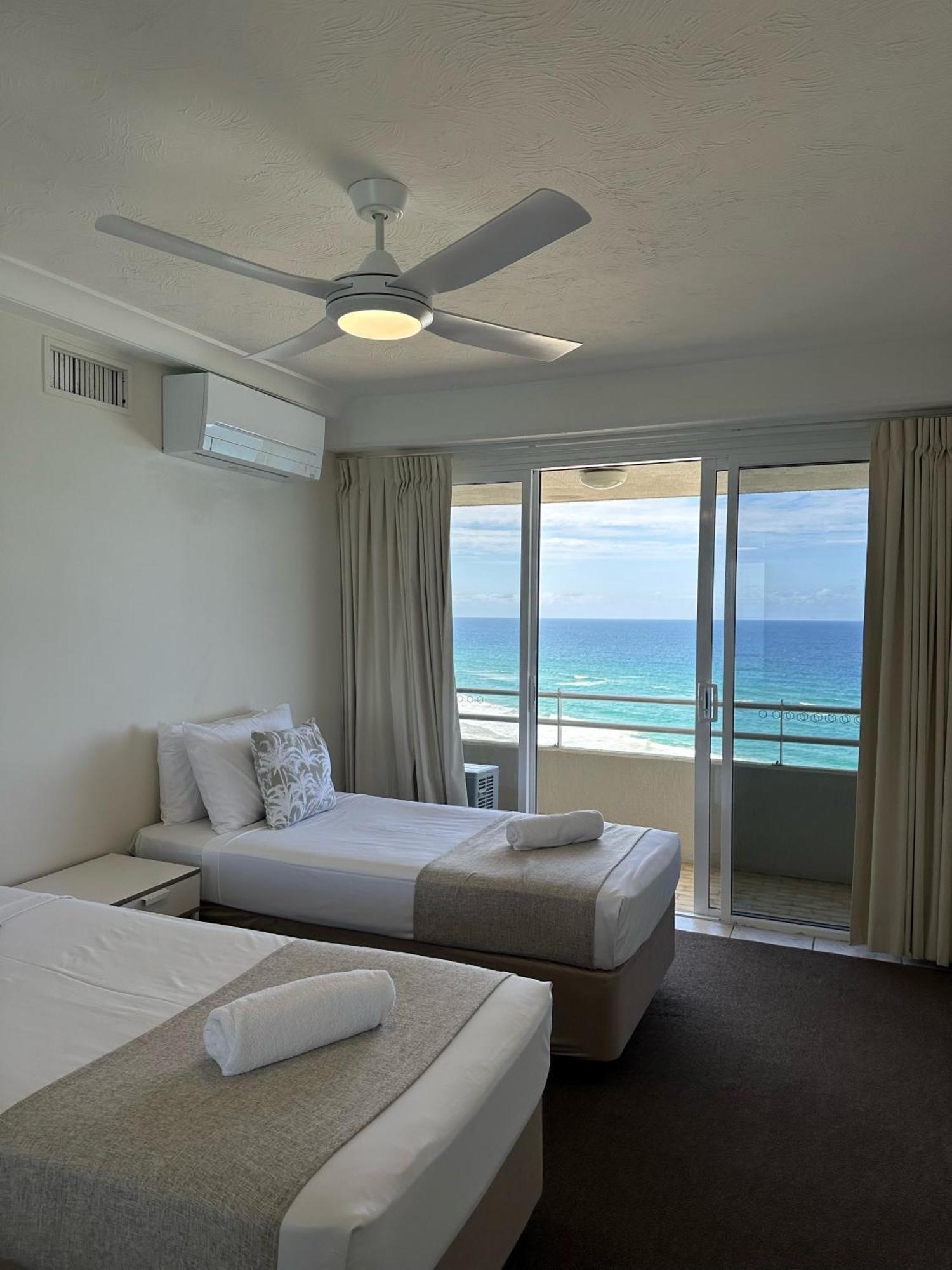 Zenith Ocean Front Apartments Gold Coast Kültér fotó